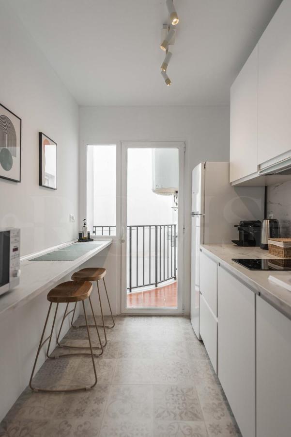 Designed Minimalist Apartment - Malaga Center By Rems Eksteriør bilde