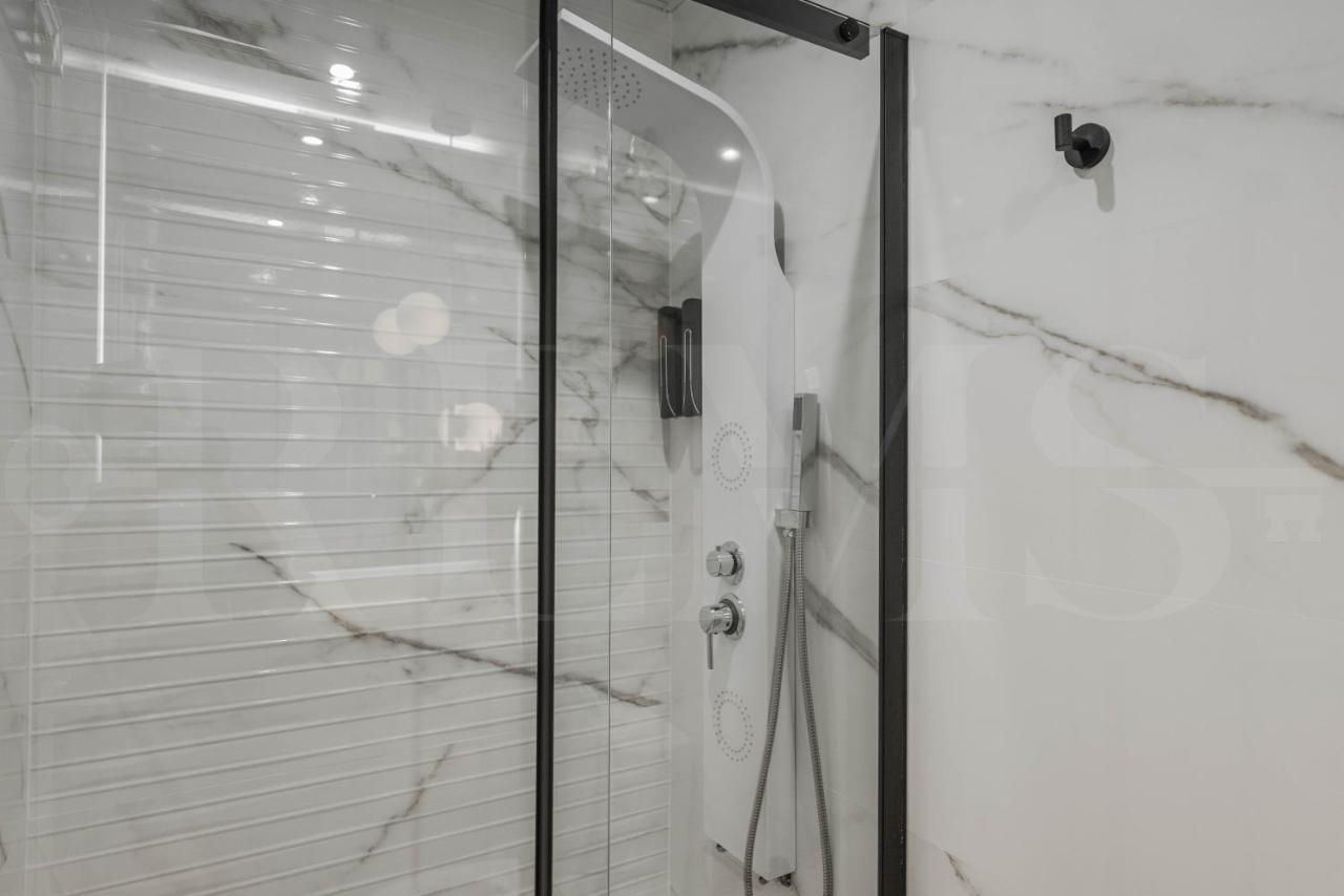 Designed Minimalist Apartment - Malaga Center By Rems Eksteriør bilde